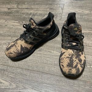 Adidas Ultraboost Black Brown 7.5